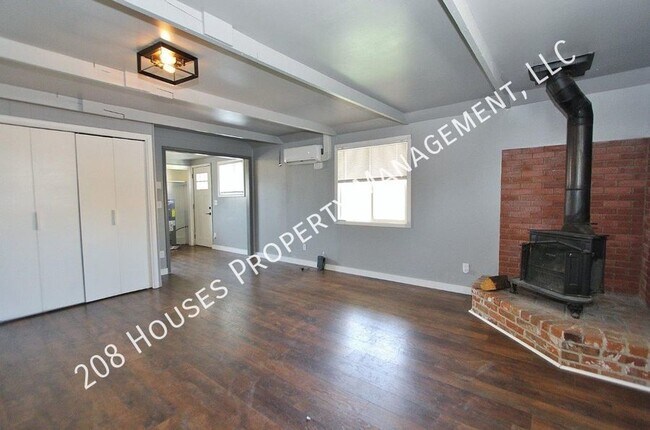 Foto del edificio - Charming Single-Level Studio Home