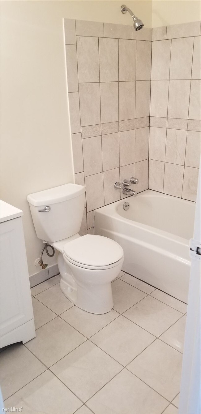 Foto del edificio - 1 br, 1 bath Condo - 491 N Armistead St Ap...