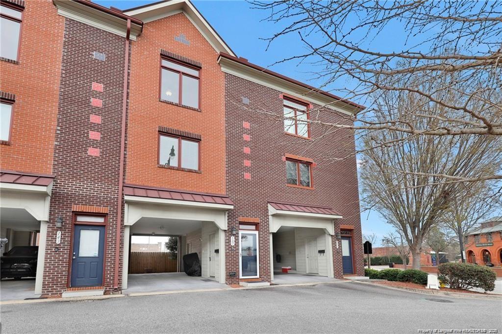 Foto principal - 147 Pennmark Pl