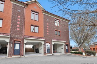 Building Photo - 147 Pennmark Pl