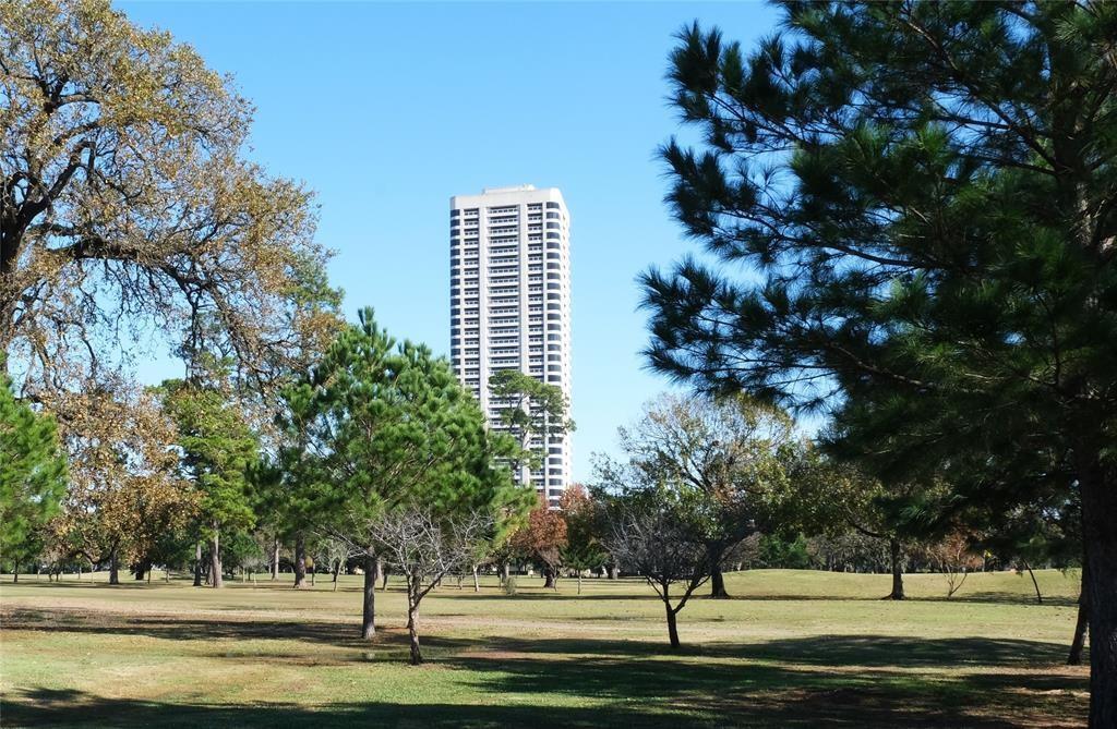 Foto principal - 1701 Hermann Dr