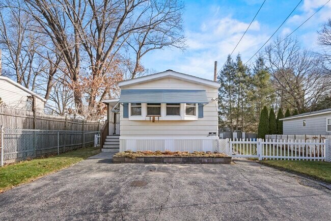 Foto del edificio - 17 Irene Ave