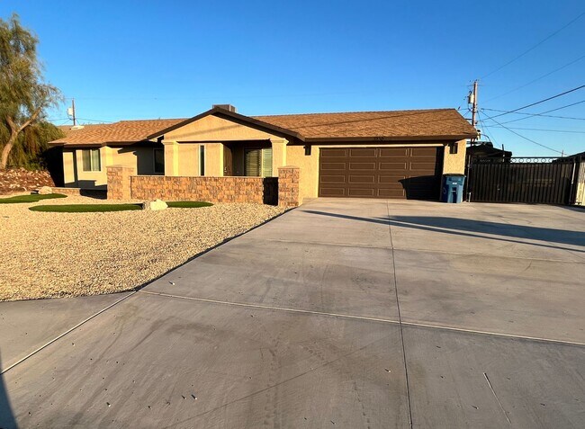 Foto del edificio - 3230 Kiowa Blvd S