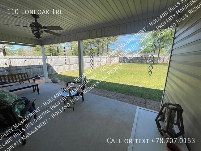 Building Photo - 110 Loneoak Trl