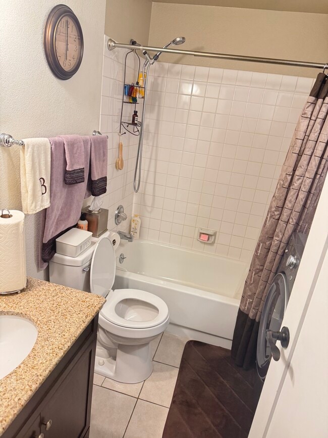 Bathroom #2 with radiant heated flooring - 932 22nd Ave S