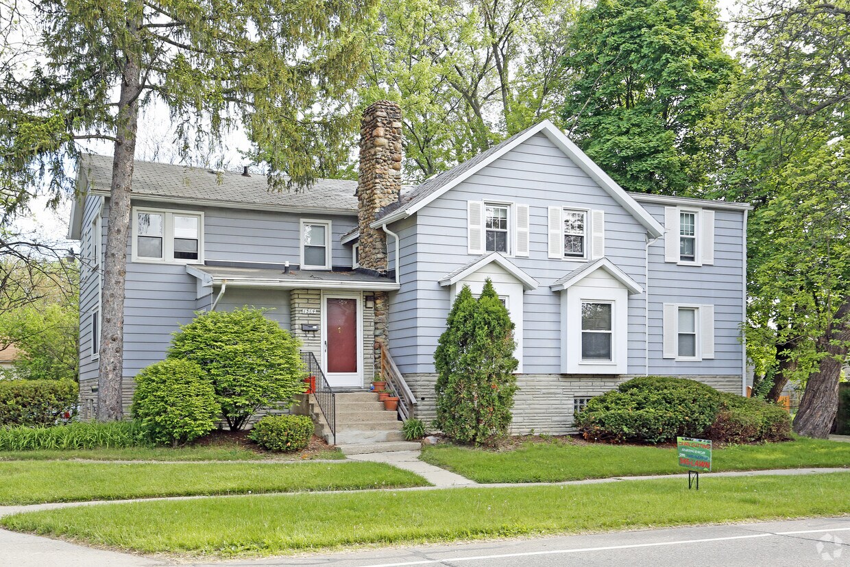 1364 Catalpa Dr, Berkley, MI 48072 Apartments in Berkley, MI
