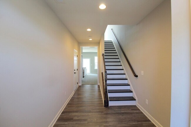 Foto del edificio - 3398 Monterey Dr