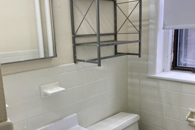 Building Photo - 1135 Commonwealth Ave