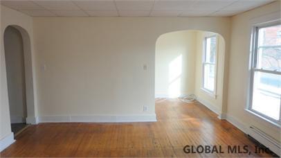 Building Photo - 75 N Lake Ave