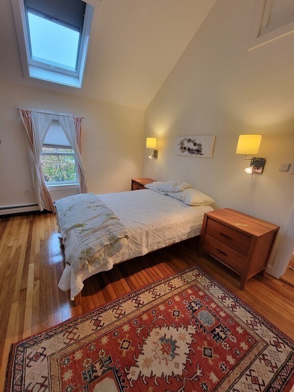 Foto del edificio - 588 Franklin St