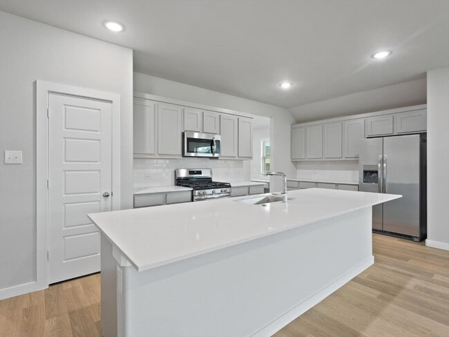 Building Photo - 564 Moonrise St