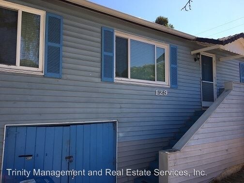 Primary Photo - 3 br, 1 bath House - 129 El Monte Avenue