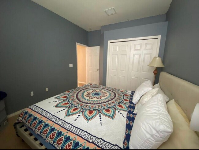 Building Photo - 8217 Midnight Sun Ct