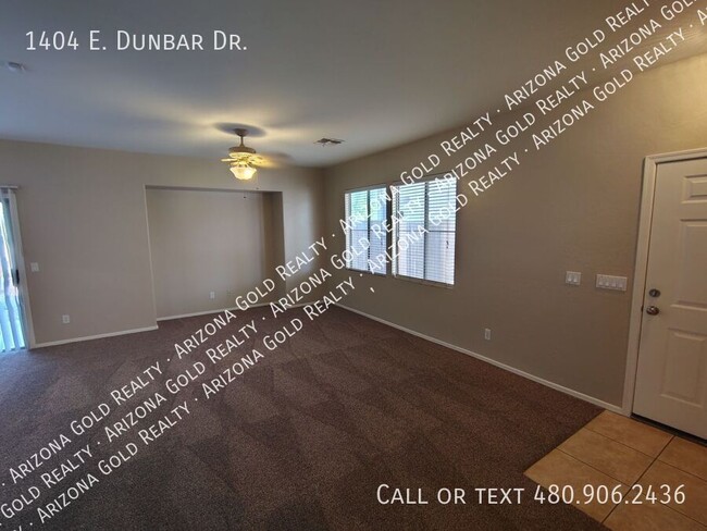 Foto del edificio - 1404 E Dunbar Dr