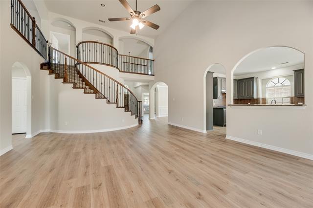 Building Photo - 461 Running Water Trail