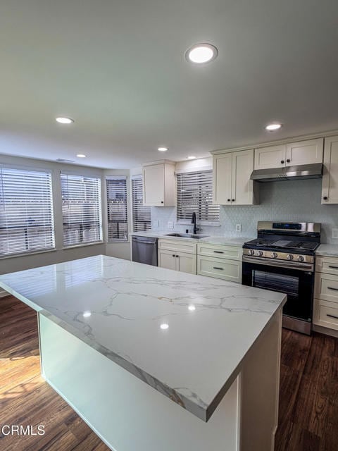 Building Photo - 801 N M St