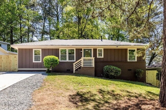 STUNNING RENOVATION! Modern 3BR/2BA Ranch in Sought-After Location! - STUNNING RENOVATION! Modern 3BR/2BA Ranch in Sought-After Location! House