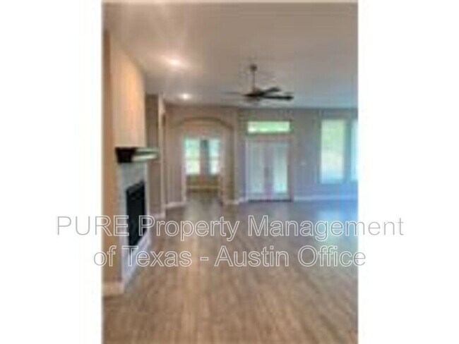 Building Photo - 805 Muster Bnd