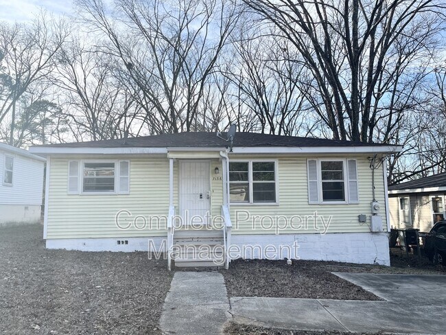 Building Photo - 7136 Paris Ave