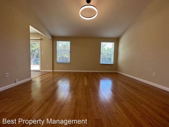 Foto del edificio - 3 br, 1 bath House - 1436 Wildcat Ct