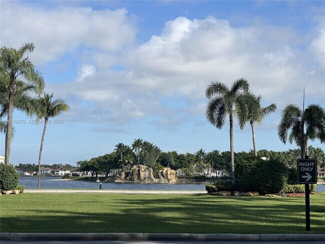 Foto del edificio - 10720 NW 66th St