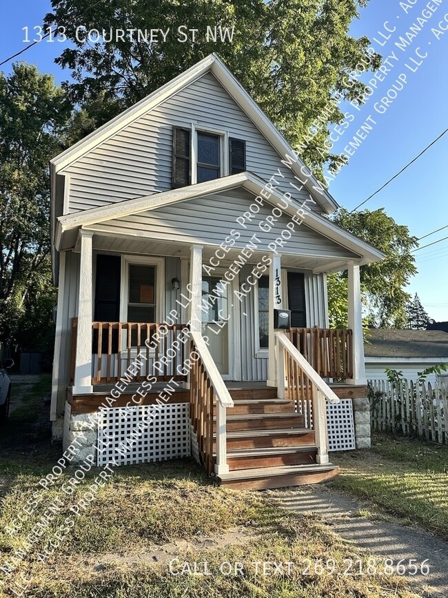 Building Photo - 1313 Courtney St NW