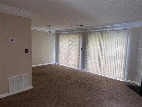 Building Photo - 908 Vintage Pointe Dr