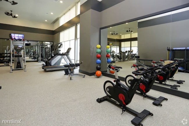 Foto del edificio - Studio, 1 bath Apartment - 3551 W 38th Ave