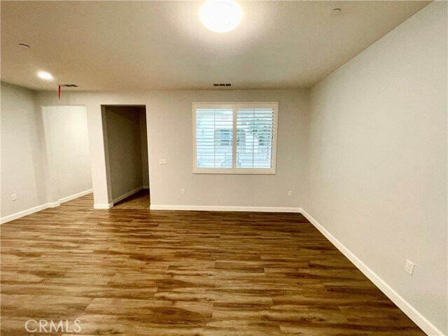 Foto del edificio - 3230 E Yountville Dr