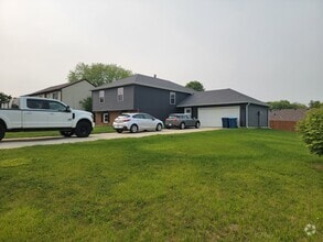 Building Photo - 235 W 550 N