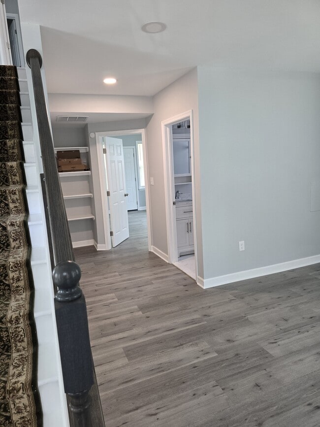 Photo - 4303 Urn St House