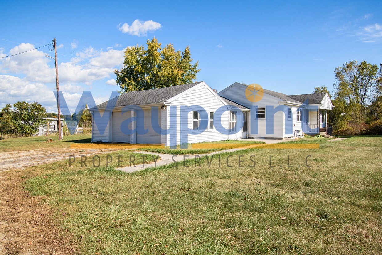 Foto principal - 1259 Holland Lake Rd