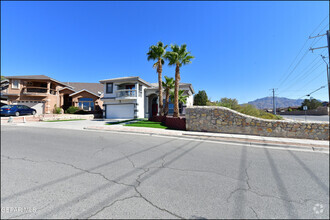 Building Photo - 7301 Corona Del Sol Dr