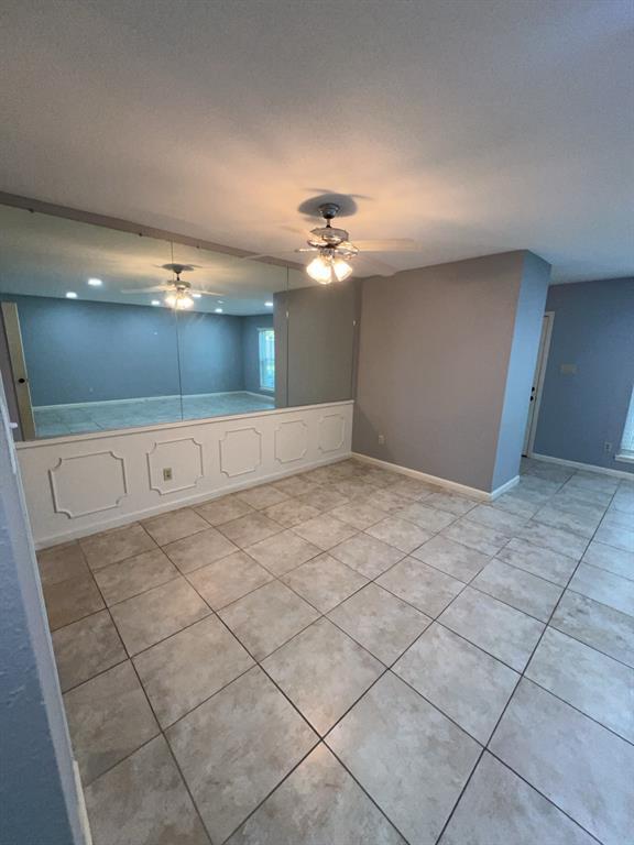 Foto del edificio - 10379 Briar Forest Dr