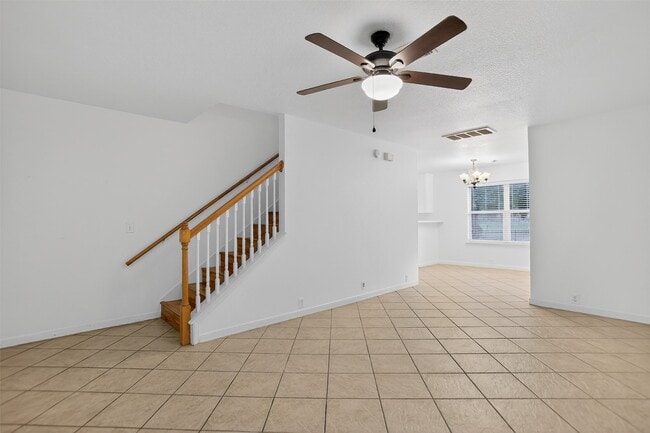 Building Photo - 17627 S Summit Canyon Dr