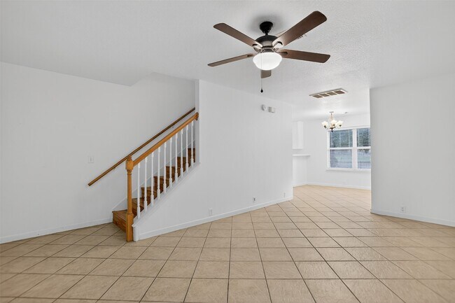 Foto del edificio - 17627 S Summit Canyon Dr