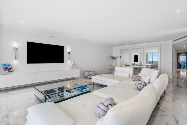 Photo - 1400 S Ocean Blvd (Boca Raton, FL) Apartment