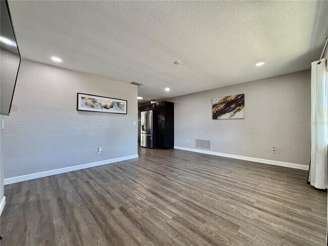 Foto del edificio - 3803 43rd Ave N