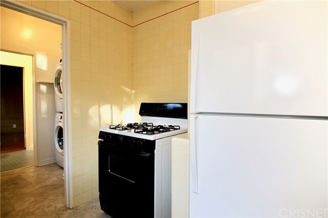 Primary Photo - 7920 W 4th St