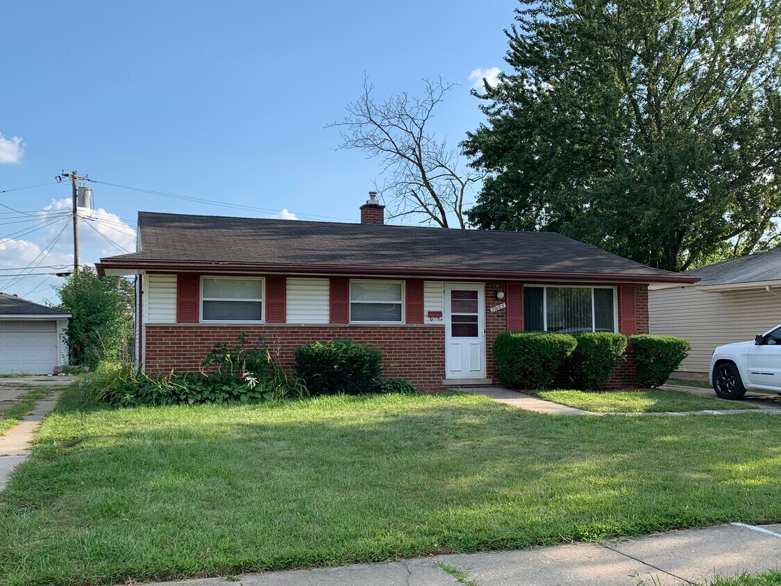 Primary Photo - 29185 Carlton St
