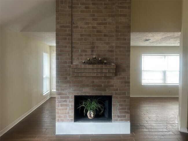 Building Photo - 2717 Elder Rd
