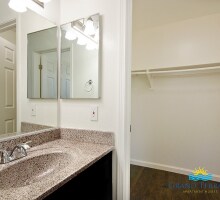 Building Photo - 3773 E 11th St