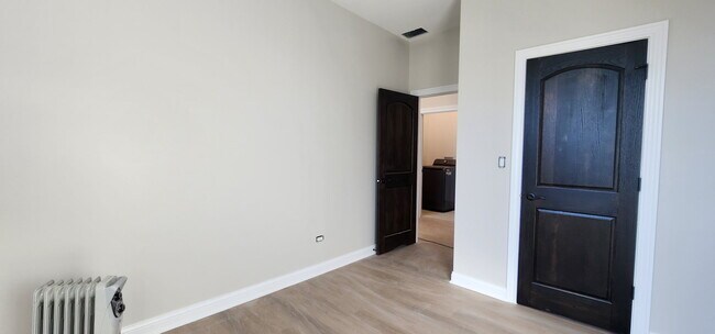 Foto del edificio - 2552 S Central Park Ave