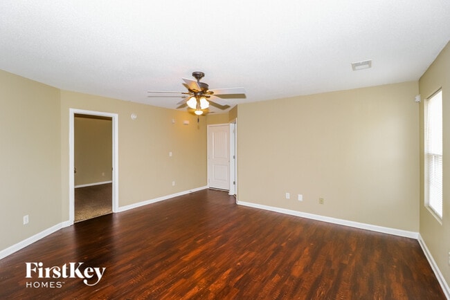 Building Photo - 9962 Branley Oak Dr