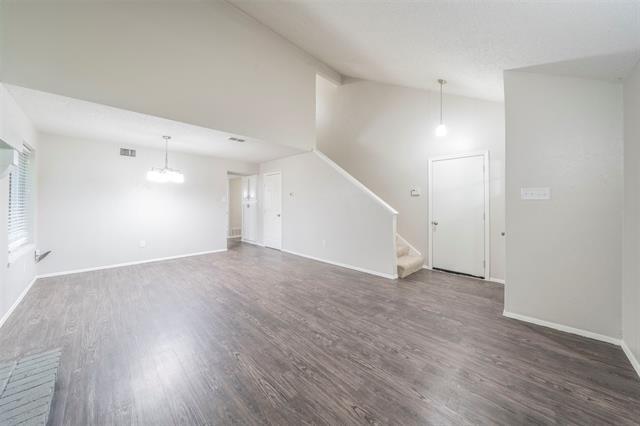 Building Photo - 3615 Ravenhill Ln