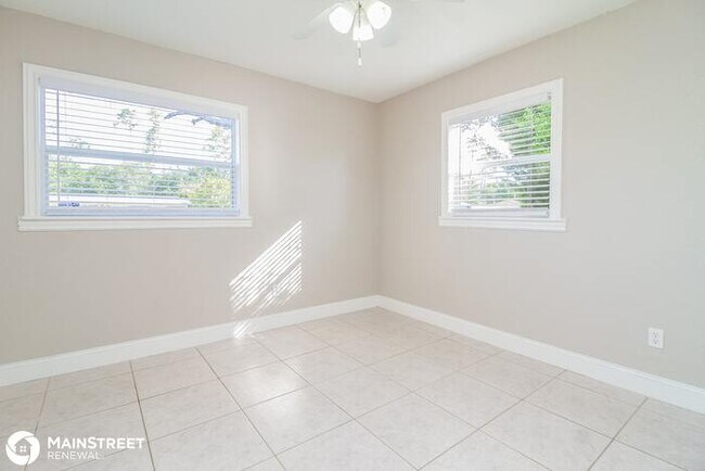 Building Photo - 5902 Abercorn Dr, Orlando, FL 32812