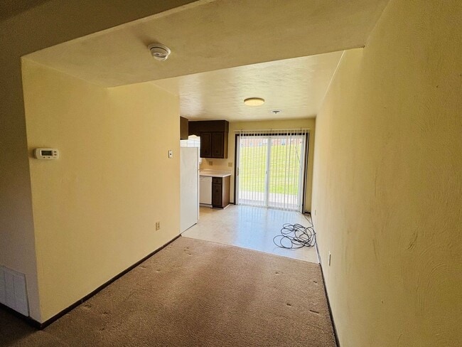 Foto del edificio - 2 Bedroom, 1.5 Bath Townhouse