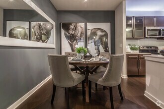 Dining Room - Elite 99 West