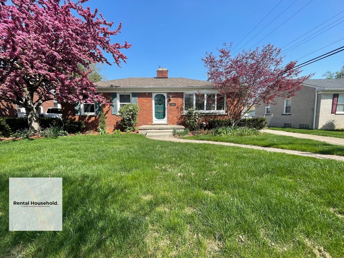 Stunning 3 Bedroom Oasis in Livonia-Move-In Ready!! - Stunning 3 Bedroom Oasis in Livonia-Coming Soon.