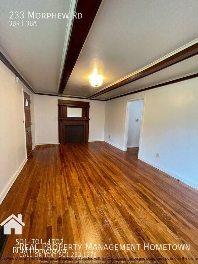Foto del edificio - Beautiful 3 bedroom 2.5 bath home on Lake ...